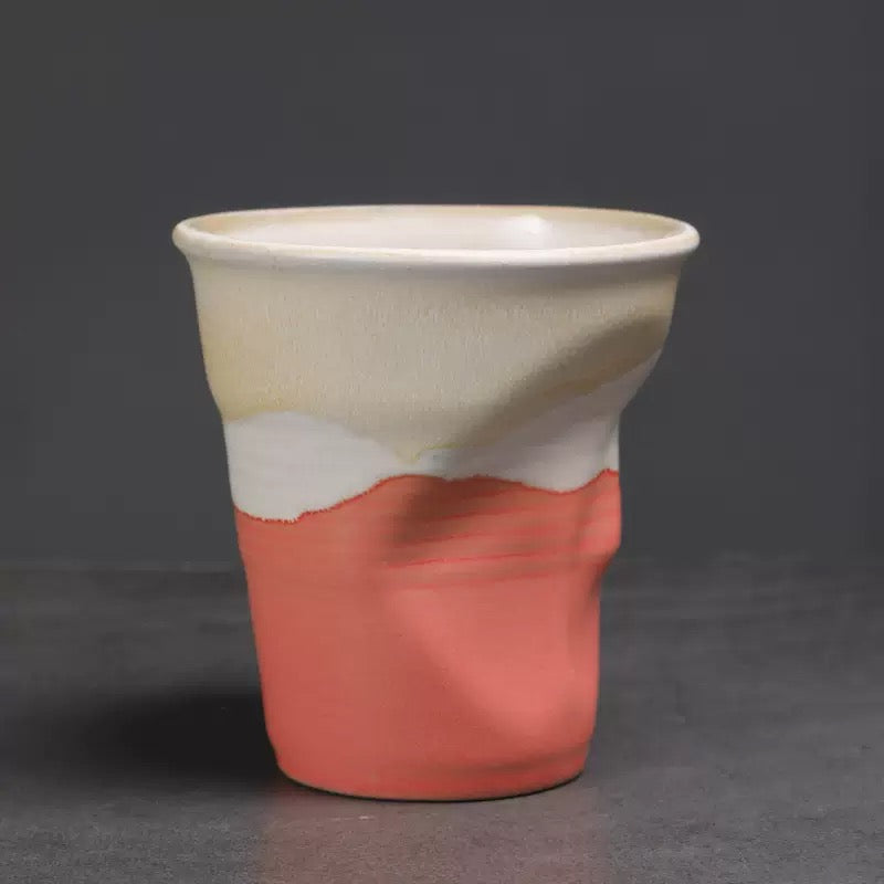 La Tasse Froissée