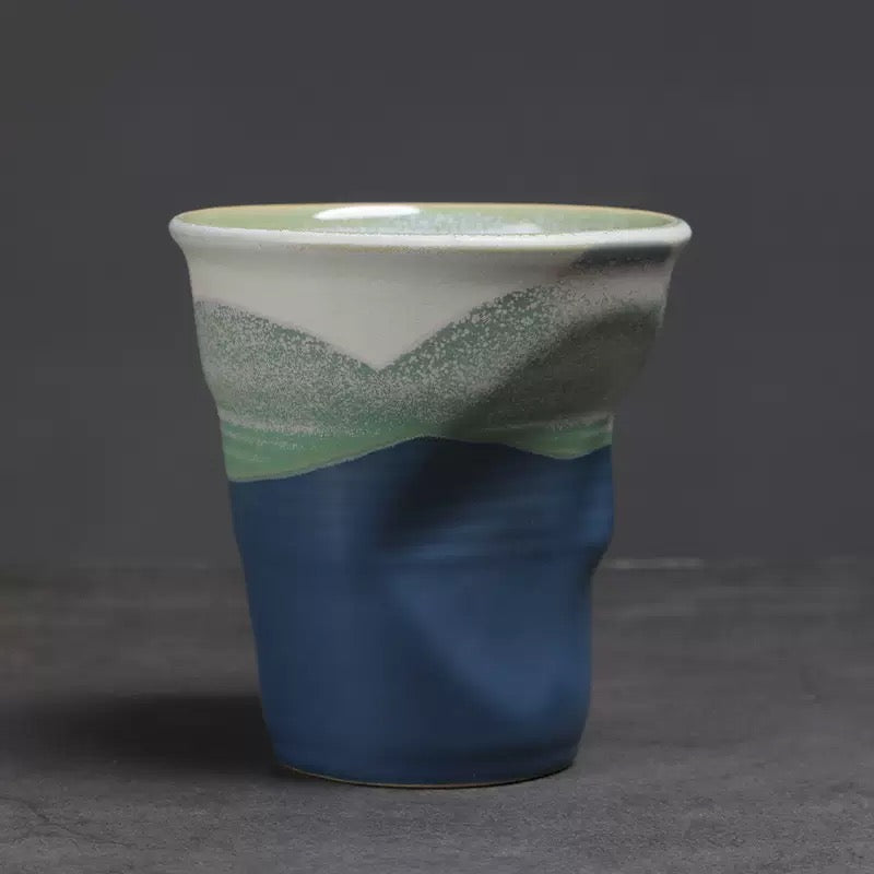 La Tasse Froissée
